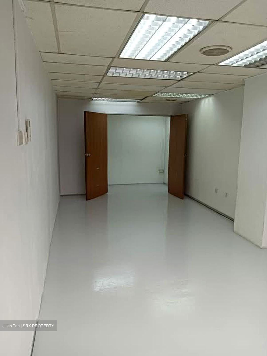 Sindo Industrial Building (D13), Factory #591807371